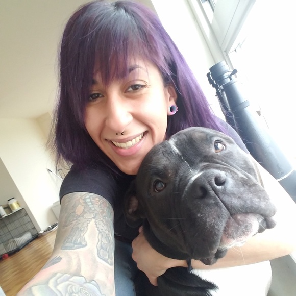 Meet your Posher, Carlina - Picture 1 of 1